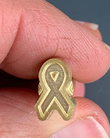 Leonardo Cancer Ribbon Profile